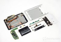 Cracking Open the HTC Flyer